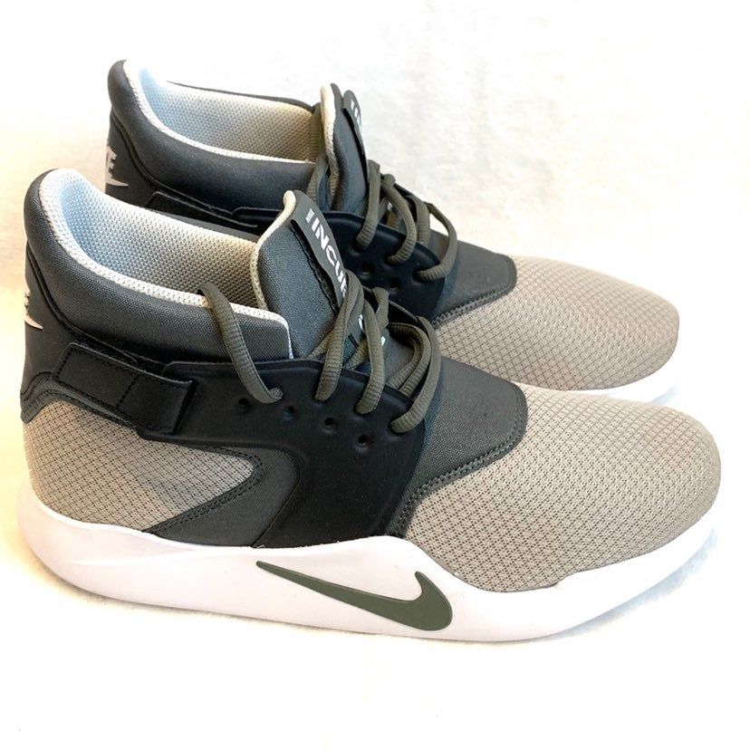 Nike Men's Incursion Mid