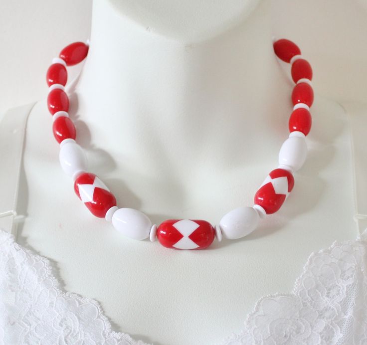 Avon Sunsations Choker