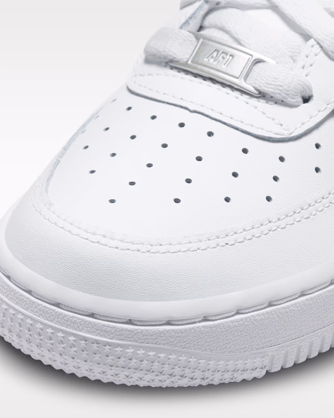 Nike Air Force 1 LE | Big Kids' Shoes (White)