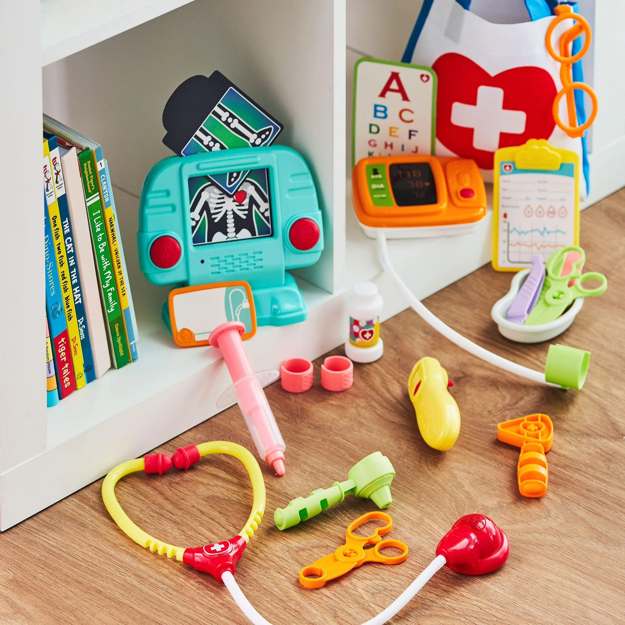 Kid Connection Doctor Play Set | 25-Piece Medical Kit
