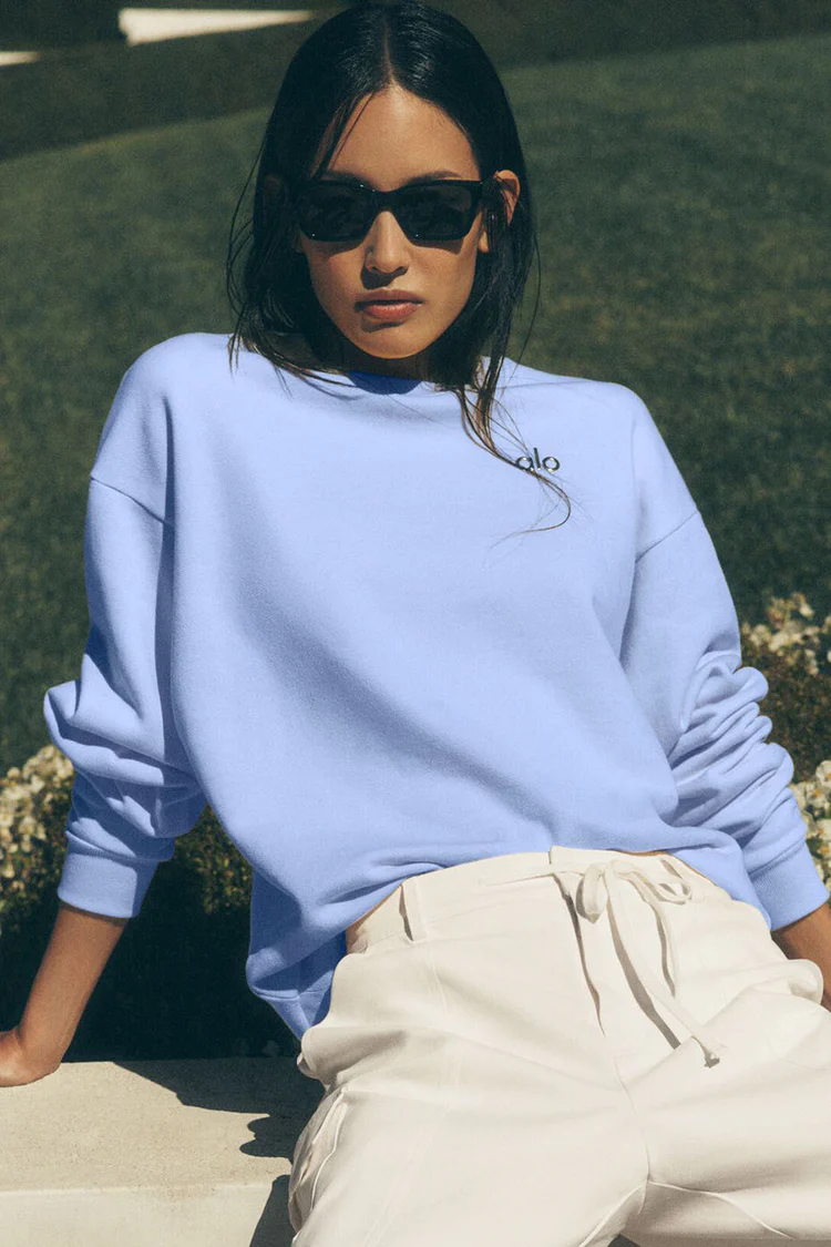 Accolade Crew Neck Pullover